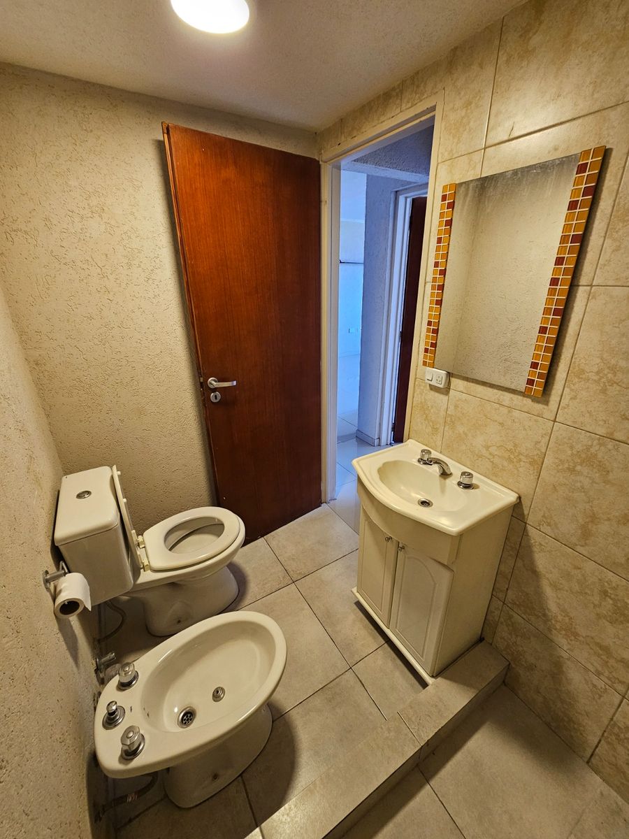 Dos Ambientes En Alquiler - Haedo - 3