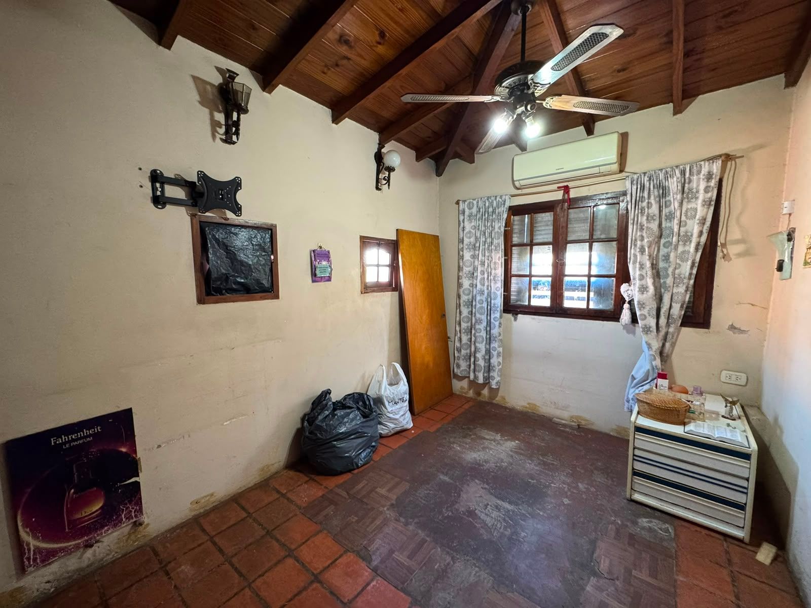 VENTA - PH CON TERRAZA EN LOMA HERMOSA - 6