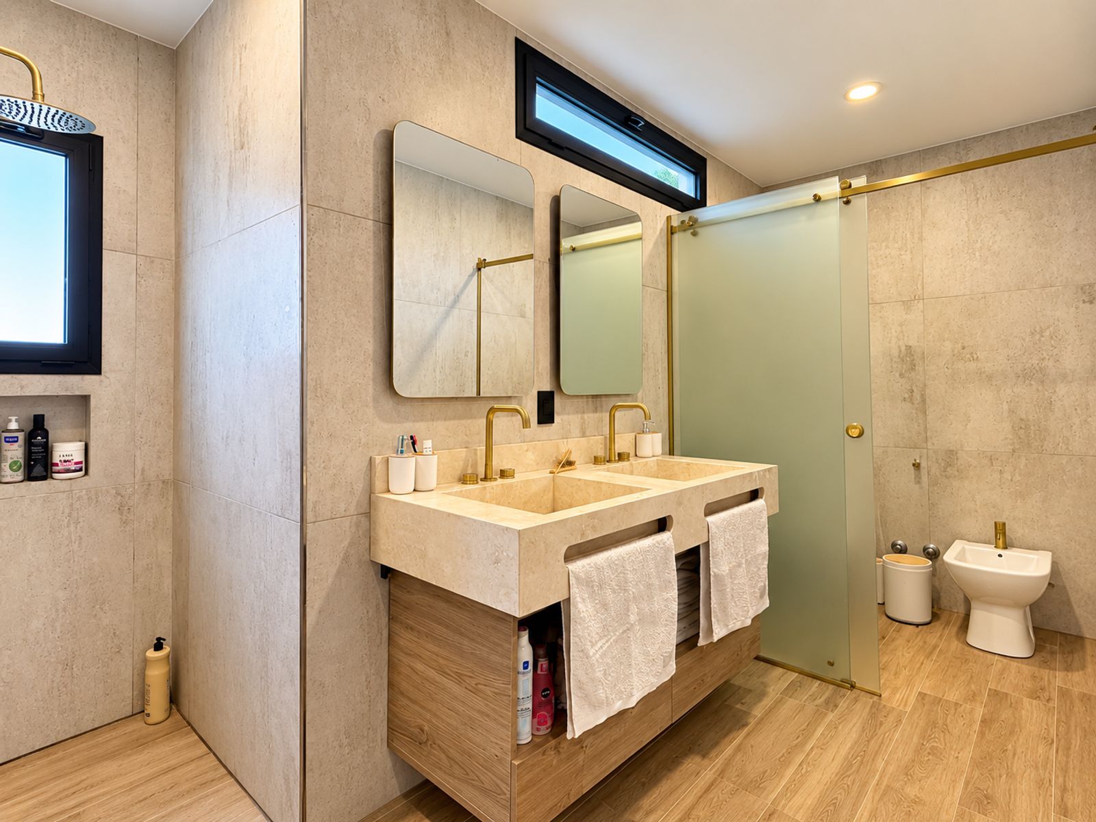 Casa En Venta 6 Ambientes Renovada En Ciudad Jardin - 9