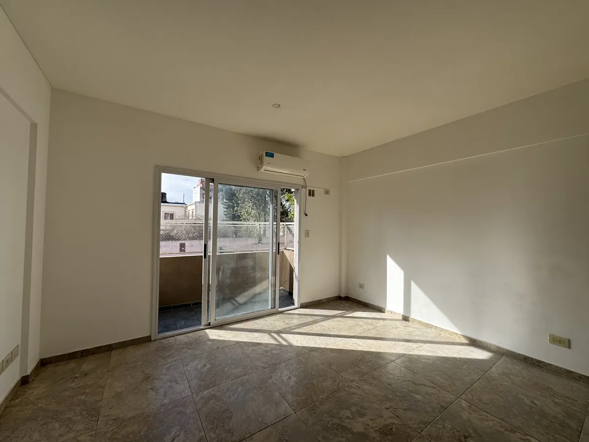 Alquiler Departamento 2 Ambientes con terraza privada - El Palomar — foto 2