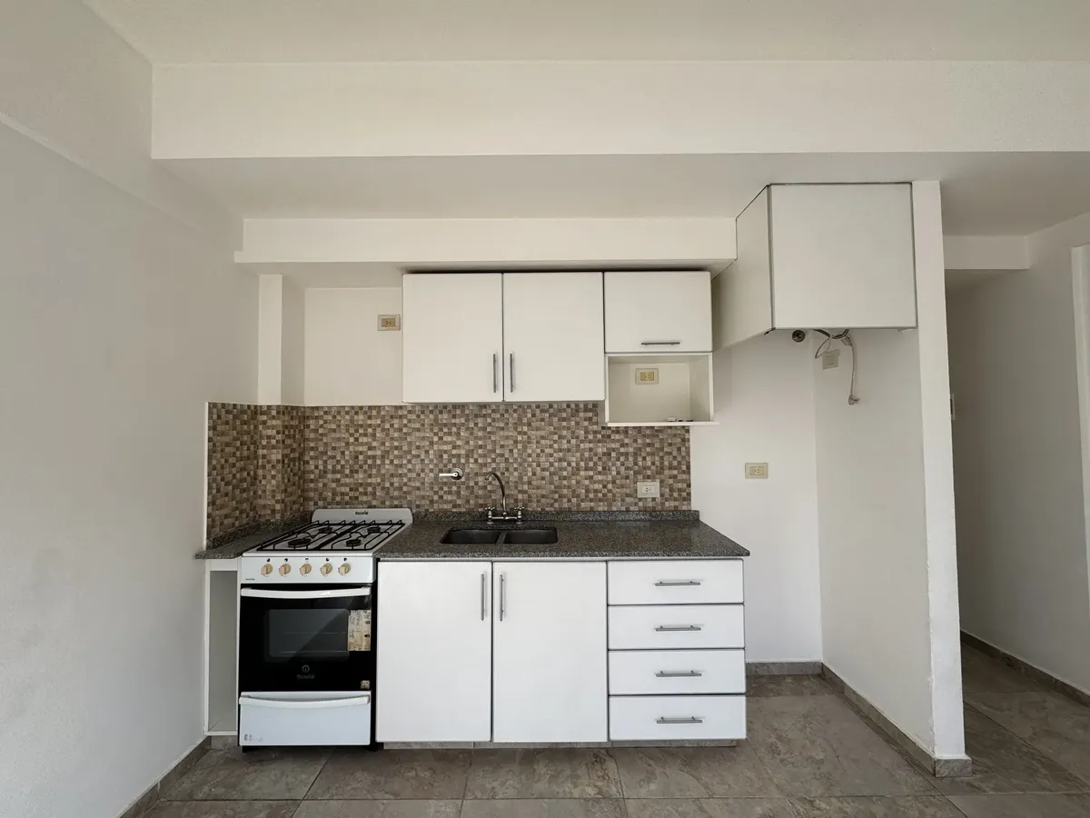 Alquiler Departamento 2 Ambientes con terraza privada - El Palomar — foto 4