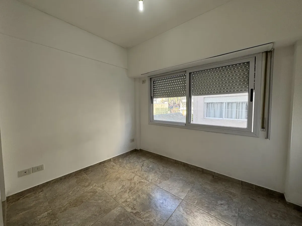 Alquiler Departamento 2 Ambientes con terraza privada - El Palomar — foto 5