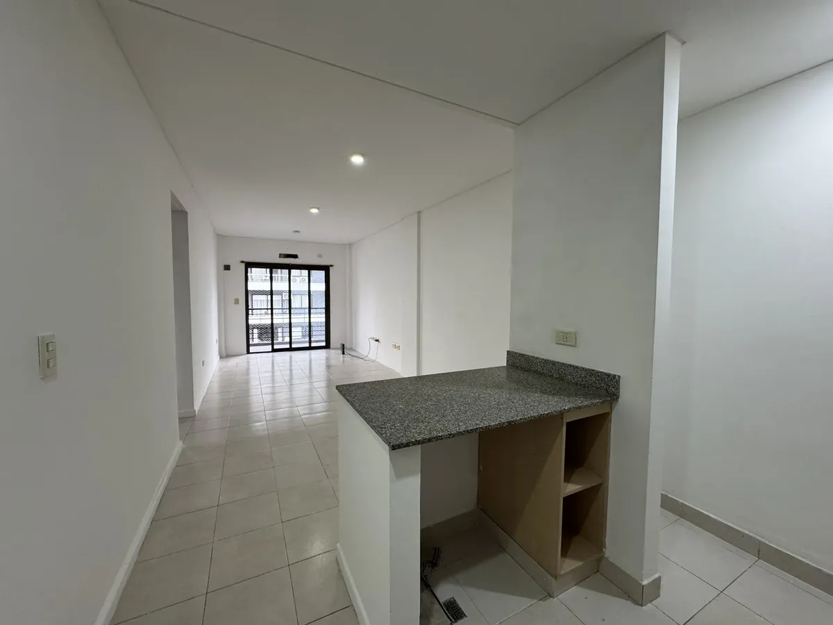 Alquiler Departamento 2 Ambientes Con Cochera En Caseros — foto 5