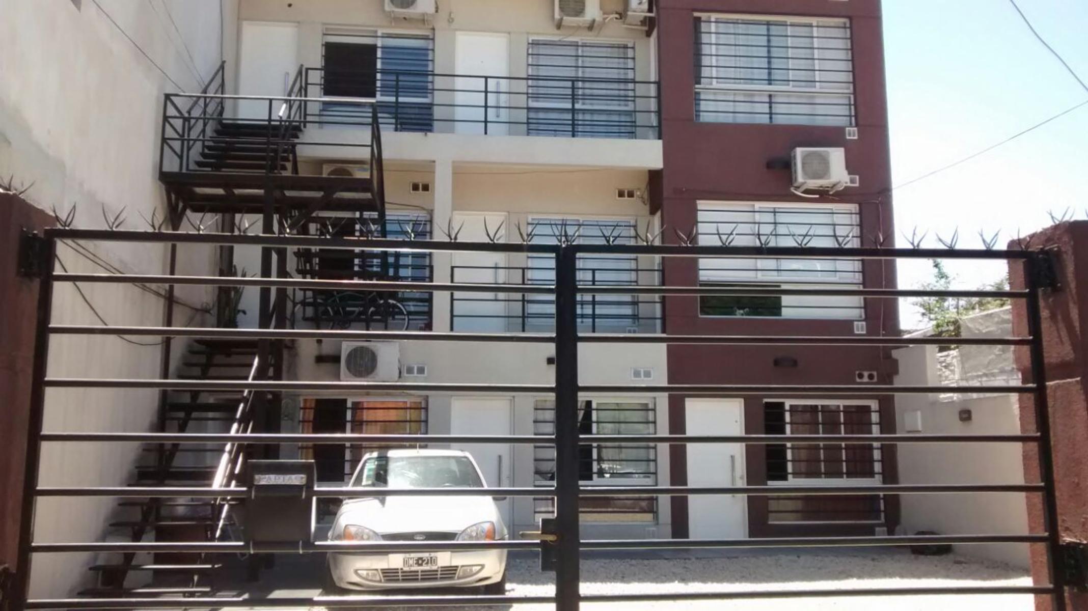 excelente ph 2 ambientes, con guarda coche — foto 5