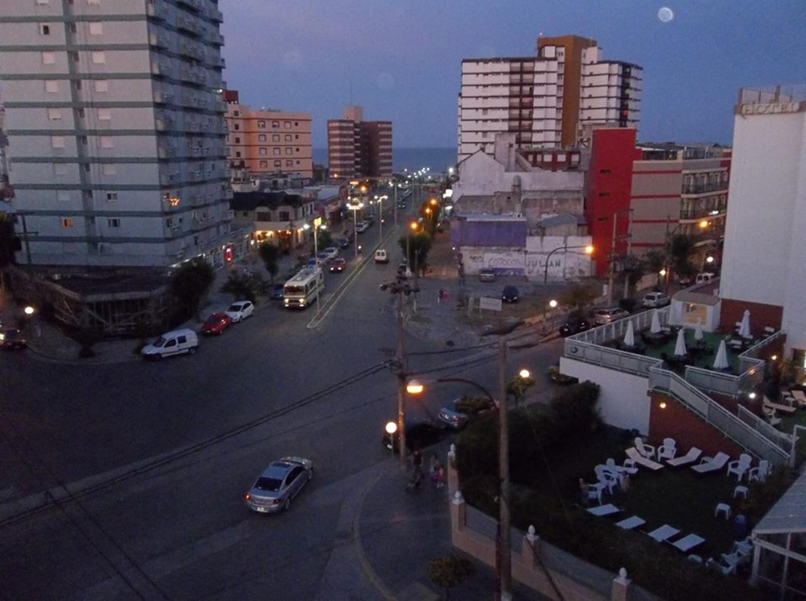 departamento dos ambientes, muy luminoso