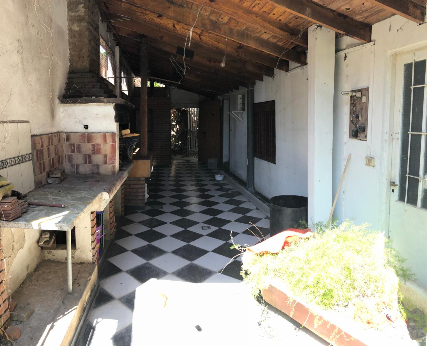 venta casa con cochera cubierta, terreno propio 10x30 amplia y provechoso para nucleo familiar — foto 13