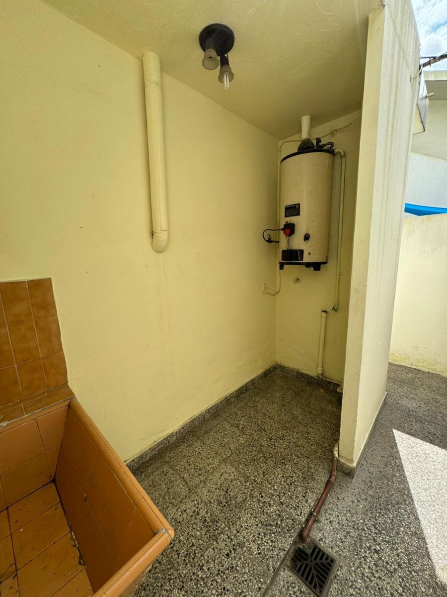 ALQUILER DE PH DOS AMBIENTES Y MEDIO CON PATIO Y LAVADERO, S/ EXPENSAS. - 13