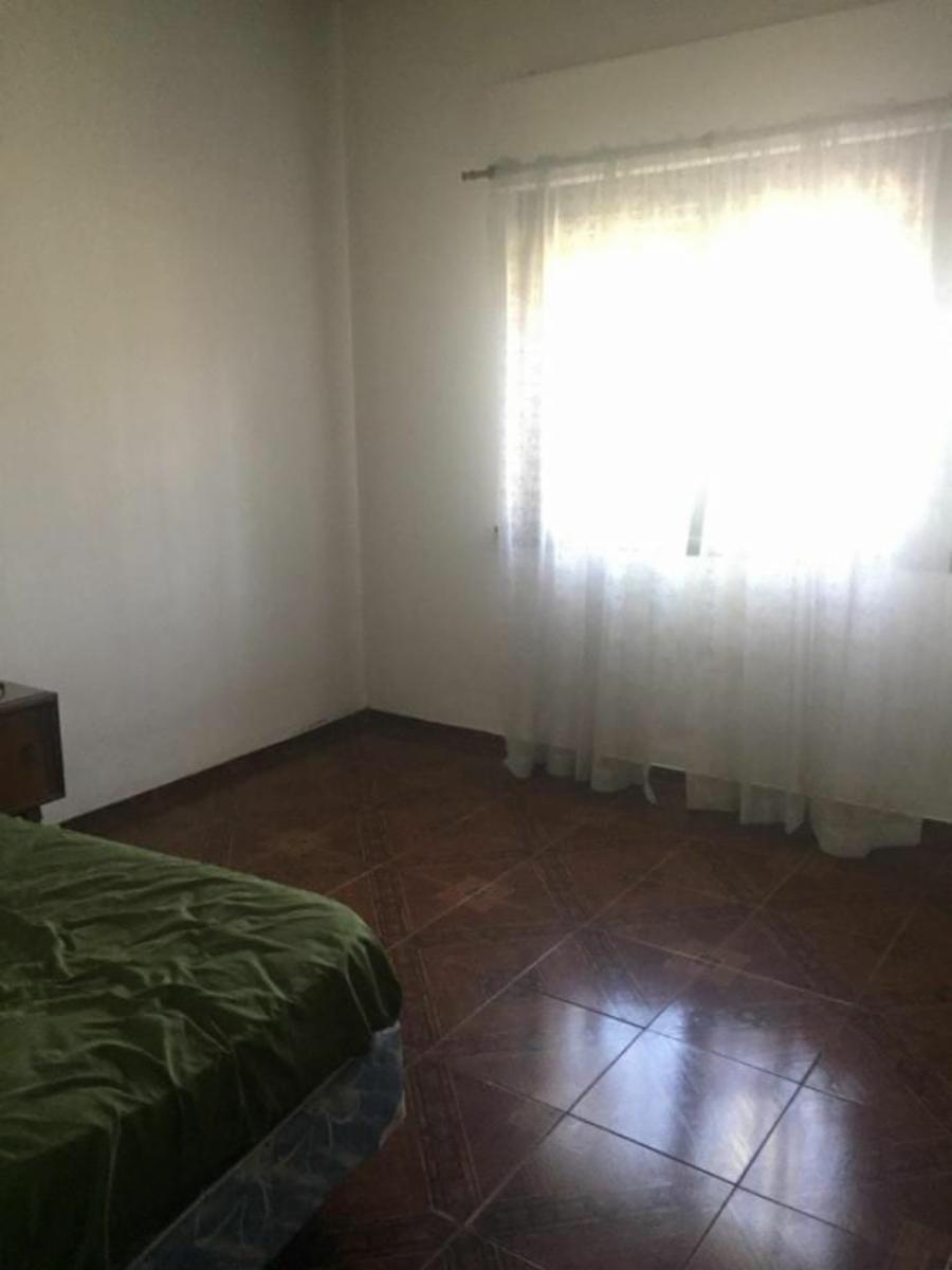 EXCELENTE CASA BARRIO AERONAUTICO — foto 4