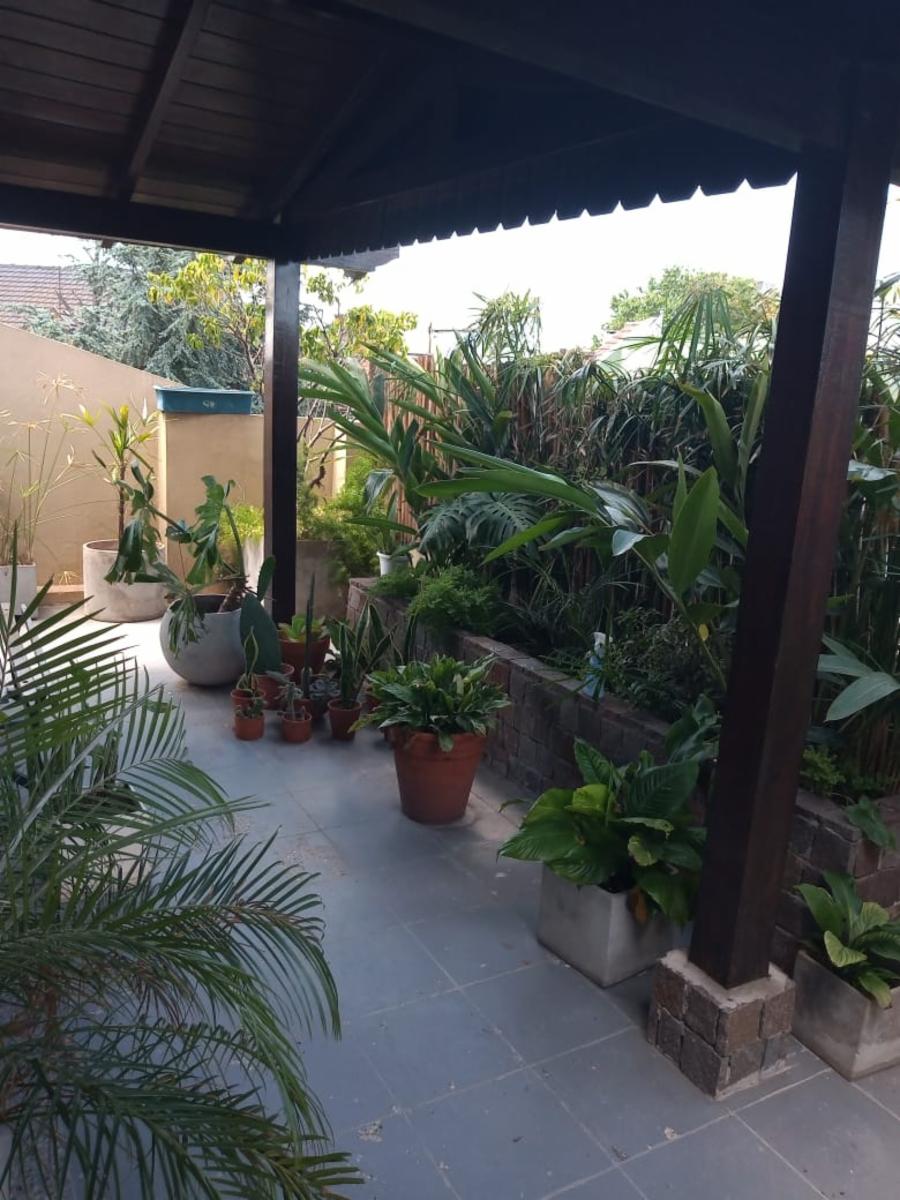 HERMOSA CASA EN PLANTA ALTA MUY BUENA ZONA — foto 12