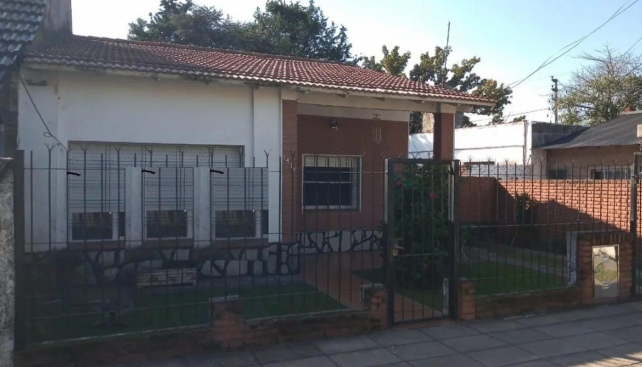 CASA AMERICANA BUENA ZONA