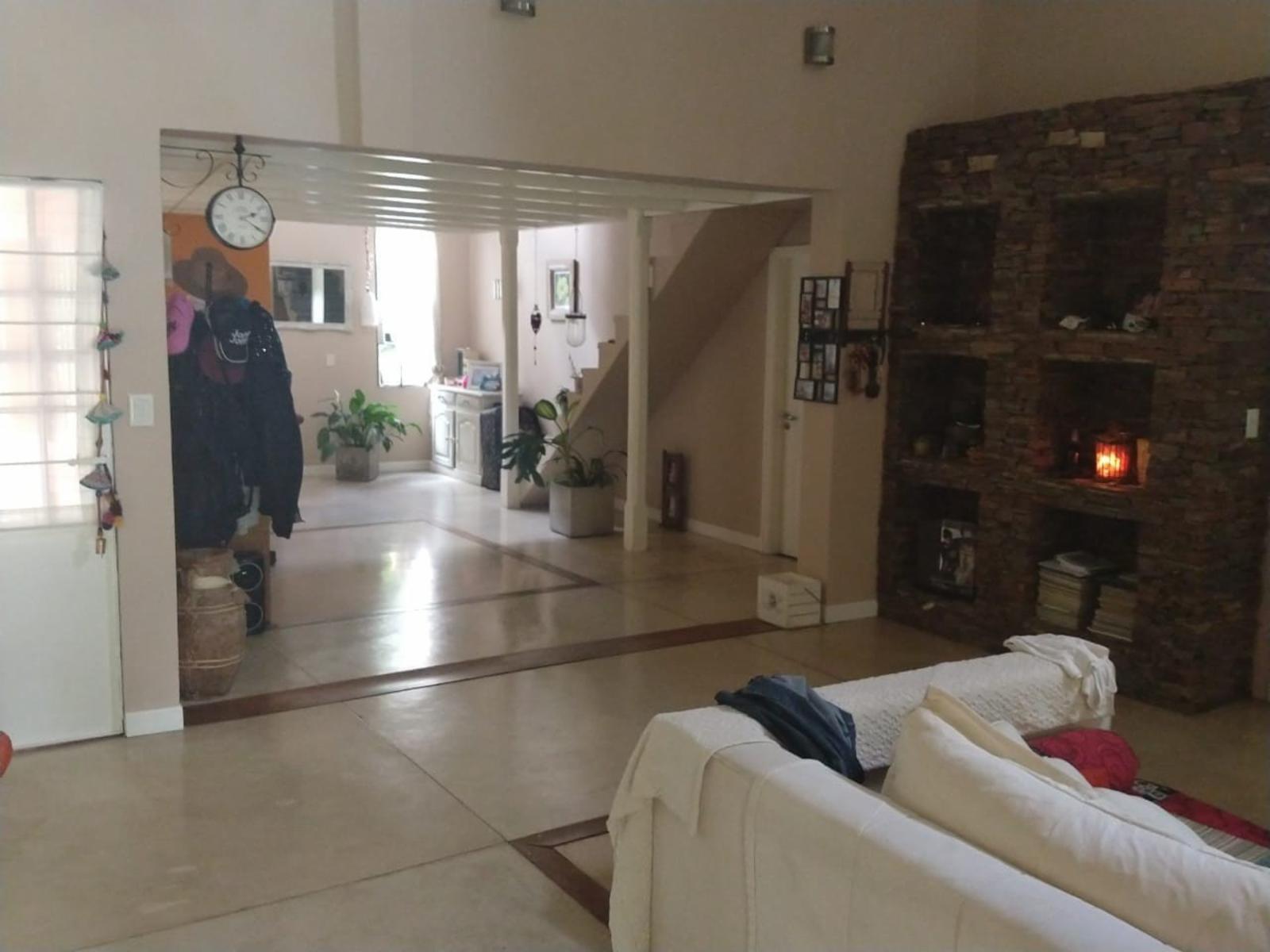HERMOSA QUINTA EN CALLE PRIVILIGIADA — foto 9