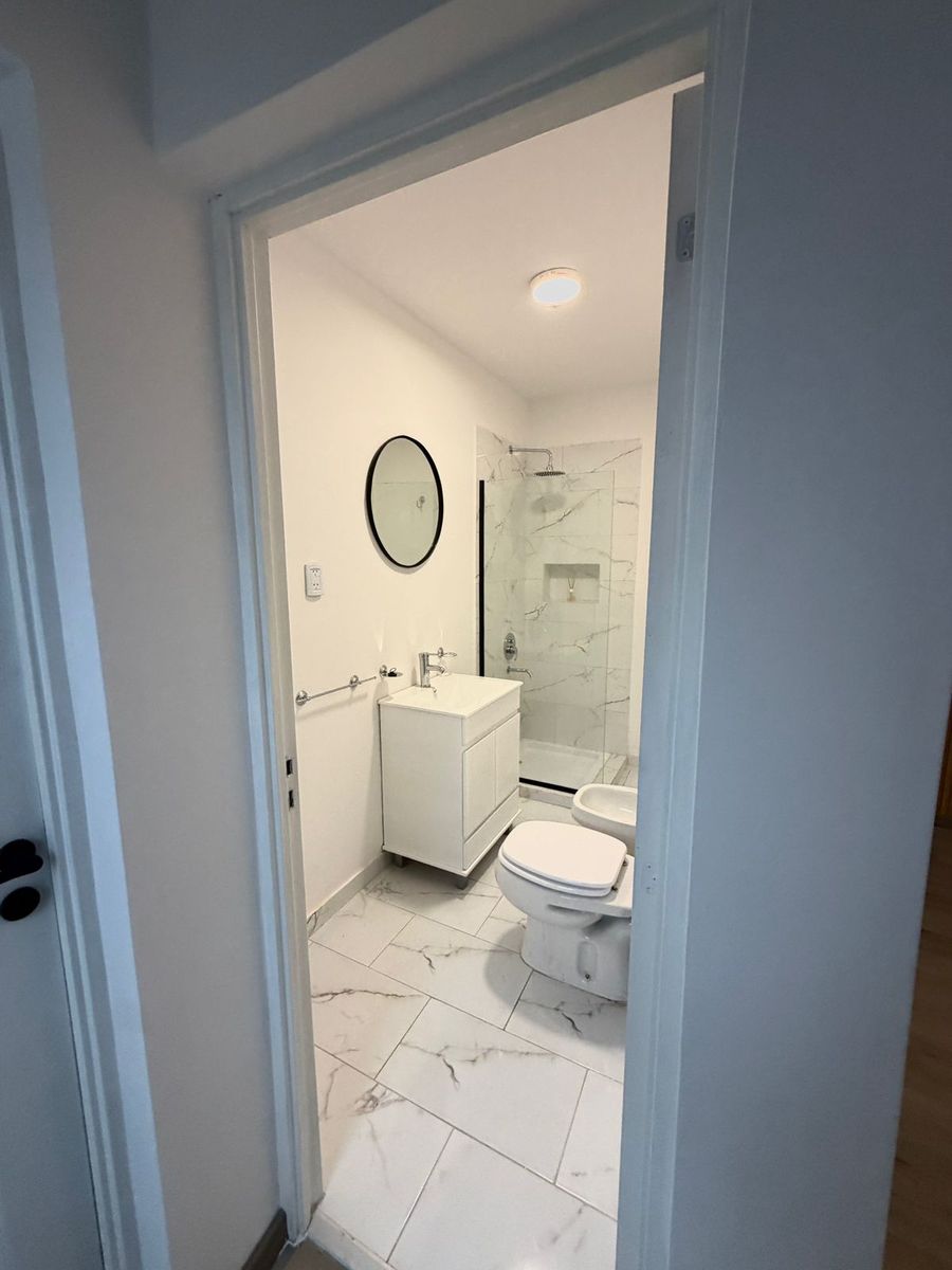 PH Sin Expensas Paysandu 2200 en Dos Plantas 3 Amb (2bnos 1 C - Vestidor) Balcon - Baulera - 86 m² — foto 9