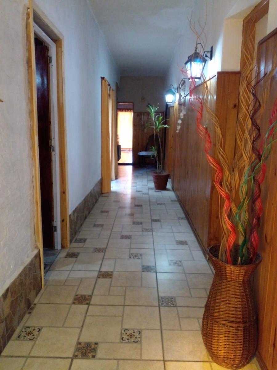 RETASADA CASA DE 3 DORMITORIOS. PASAJE CALDAS 600. COCHERA. AMPLIO PATIO. DEPARTAMENTO DE 2 DORMITORIOS EN PA. — foto 11