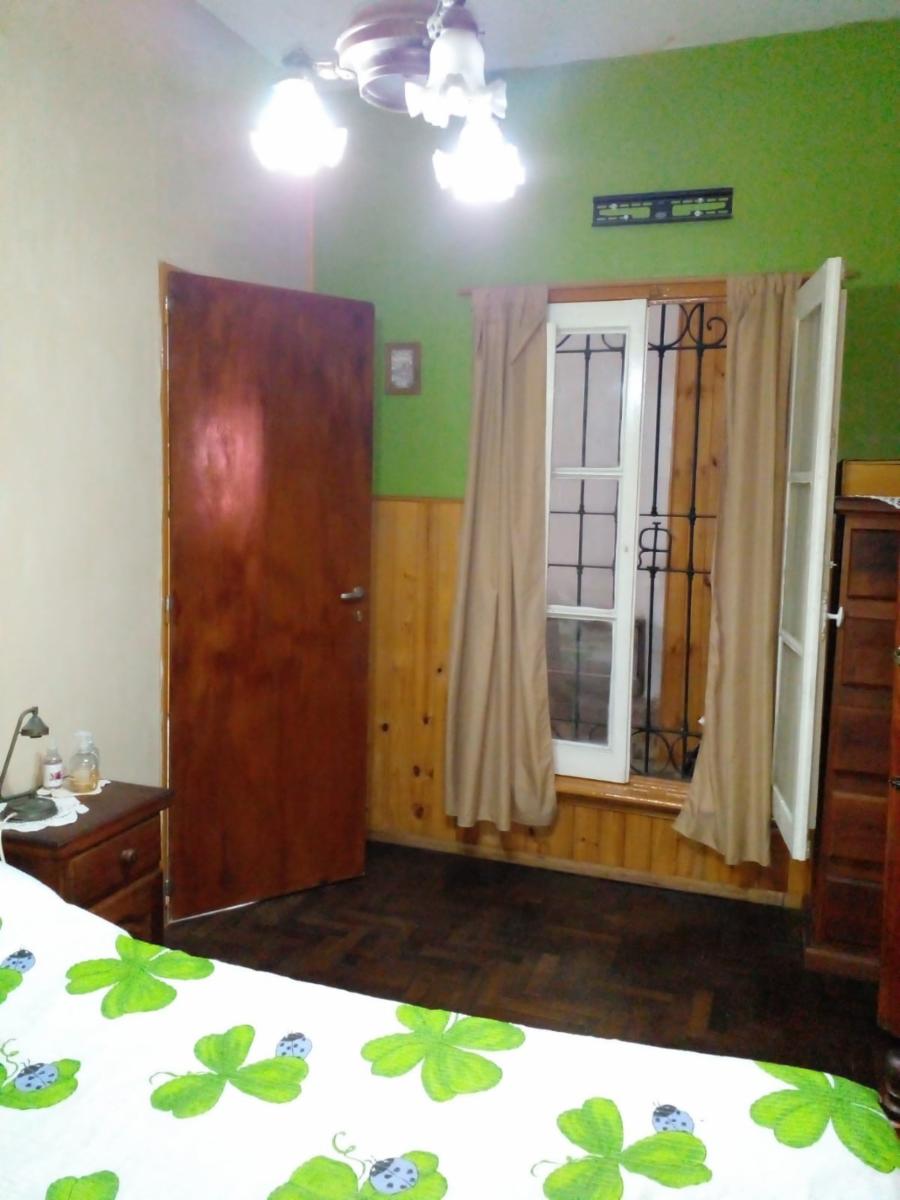 RETASADA CASA DE 3 DORMITORIOS. PASAJE CALDAS 600. COCHERA. AMPLIO PATIO. DEPARTAMENTO DE 2 DORMITORIOS EN PA. — foto 14