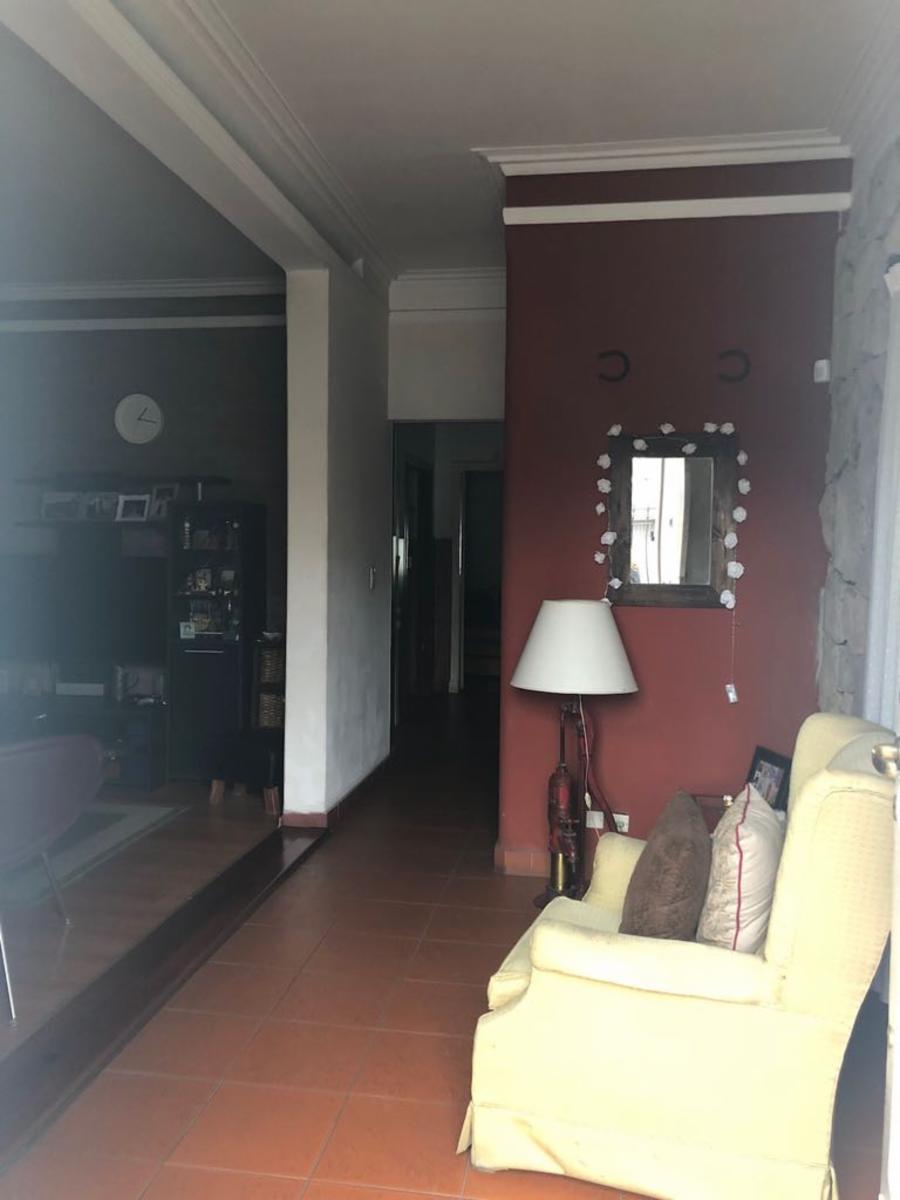 Casa en Venta Apta Credito en Castelar Norte Excelente Ubicacion — foto 6