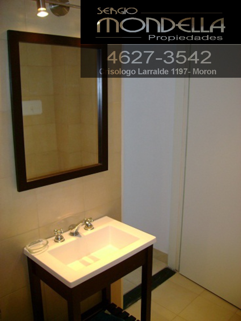 OPORTUNIDAD de VENTA en Haedo, MONOAMBIENTE CON COCHERA Y BAULERA a 5 cuadras de estación. — foto 2