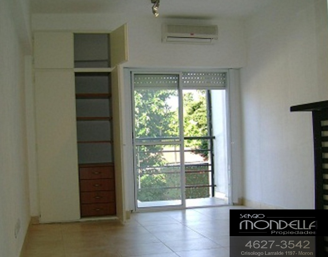 OPORTUNIDAD de VENTA en Haedo, MONOAMBIENTE CON COCHERA Y BAULERA a 5 cuadras de estación. — foto 7