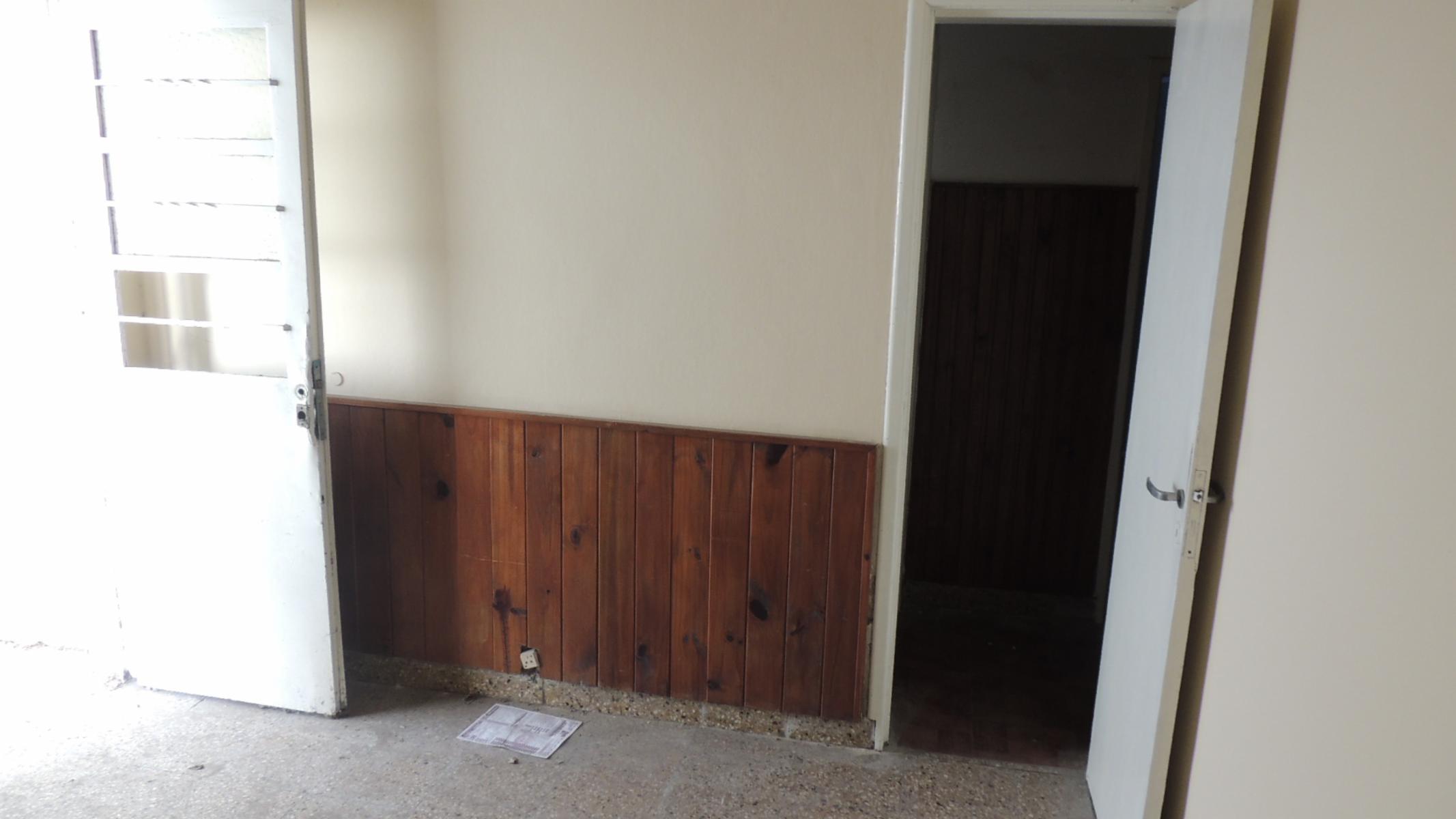 CASA 3 AMB EN VENTA - EXCELENTE UBICACION, CERCANO A ESTACION Y FACULTAD DE MORON — foto 8