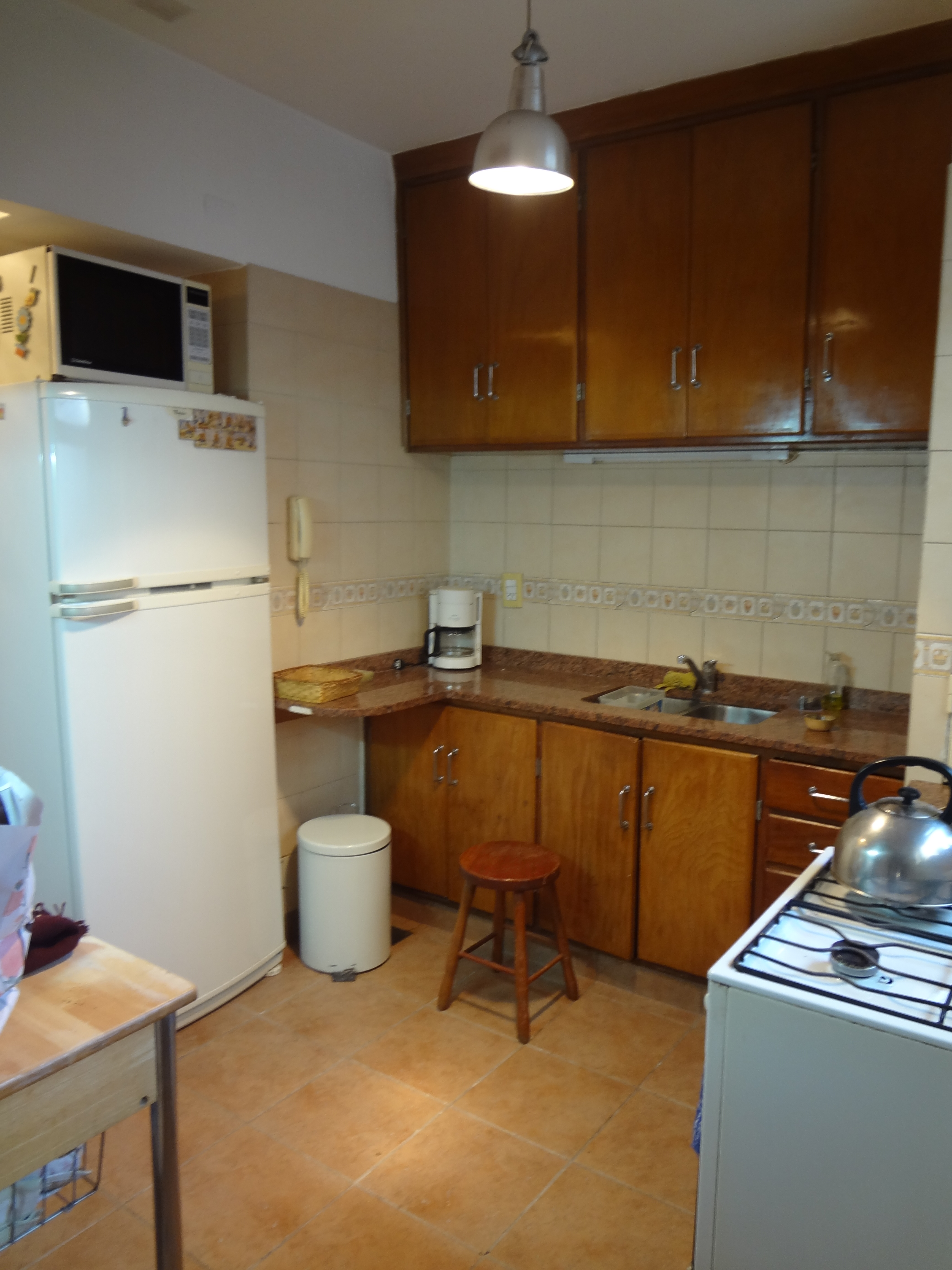 ALQUILER TEMPORAL DEPARTAMENTO AMUEBLADO Y EQUIPADO PARA 4/5 PERSONAS, UBICADO EN SALGUERO 500 y valentin gomez, 3 dormitorios, 2 baños, cocina, comedor, lavavajilla, lavarropas aire acondicionado, — foto 4