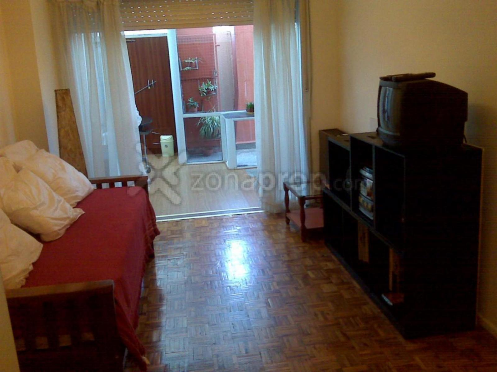 Departamento en Alquiler Temporario en Belgrano, Capital Federal, 2 ambientes,1 dormitorio, living comedoro, cocina, patio, parrilla, amueblado y equipado para 4 personas — foto 2