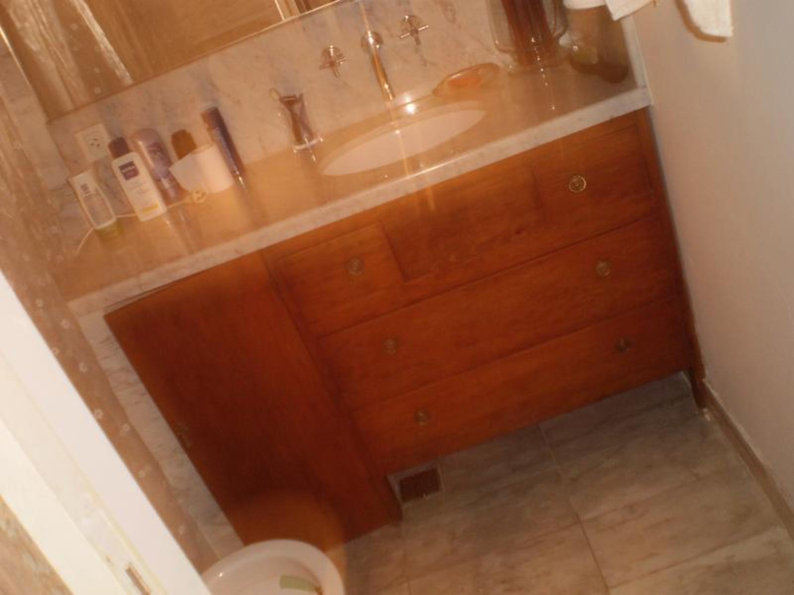 ALQUILER TEMPORAL departamento San Telmo cerca casco histórico, 2 ambientes grandes, amueblado y equipado, con hidromasaje en baño principal, al frente con ventanales - 9
