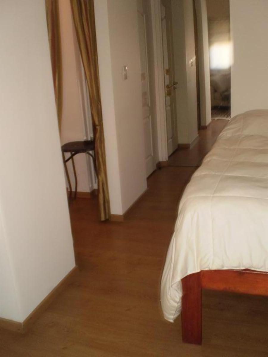 ALQUILER TEMPORAL departamento San Telmo cerca casco histórico, 2 ambientes grandes, amueblado y equipado, con hidromasaje en baño principal, al frente con ventanales - 10