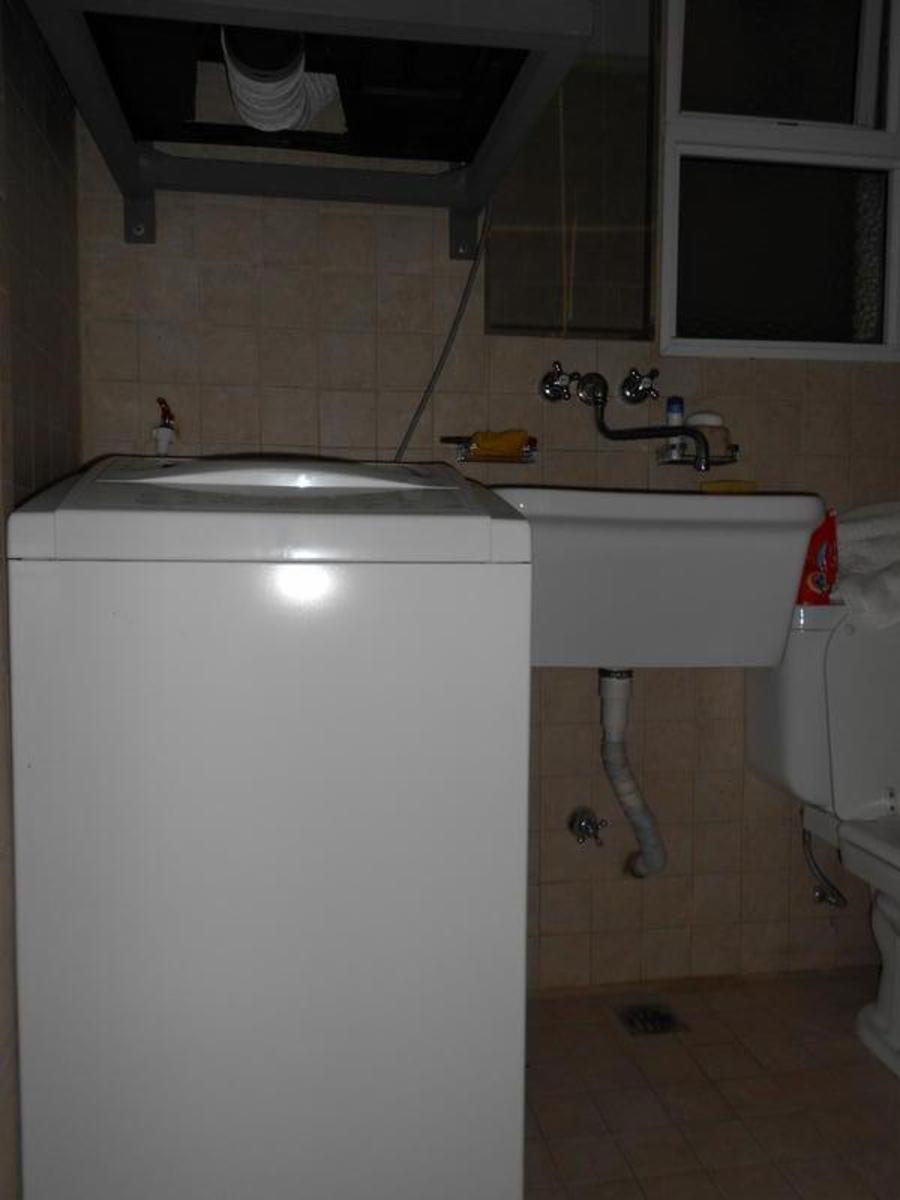 ALQUILER TEMPORAL departamento San Telmo cerca casco histórico, 2 ambientes grandes, amueblado y equipado, con hidromasaje en baño principal, al frente con ventanales - 11