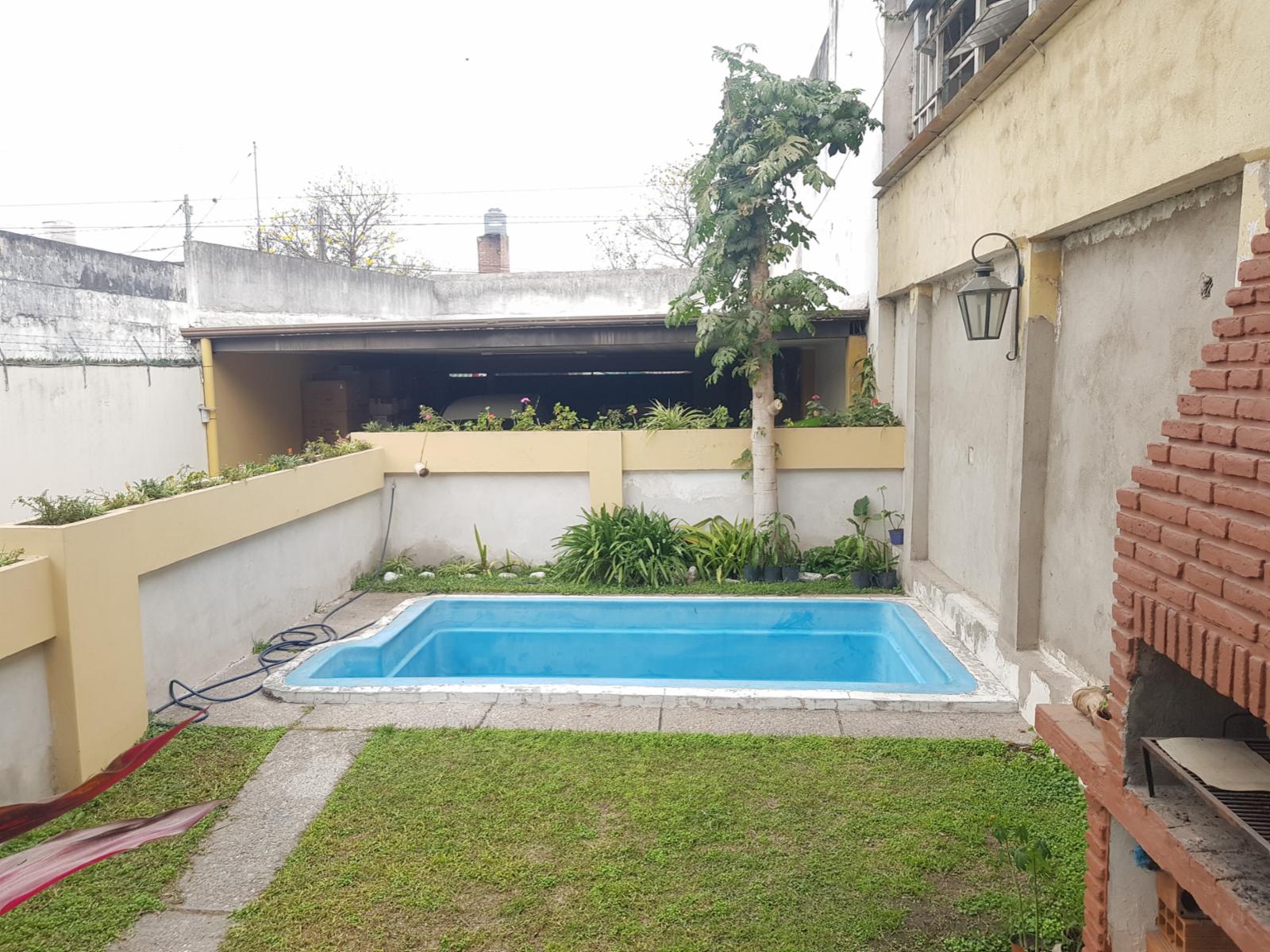 EN VENTA AMPLIA PROPIEDAD EN BARRIO NORTE — foto 2