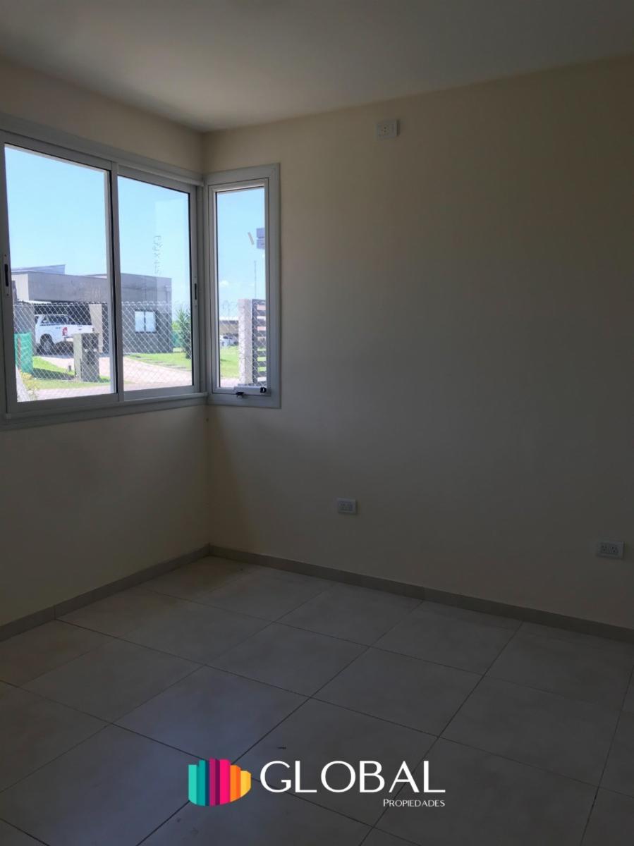 Casa a estrenar en uno de los countrys mas buscados de la Av. Constitución — foto 6
