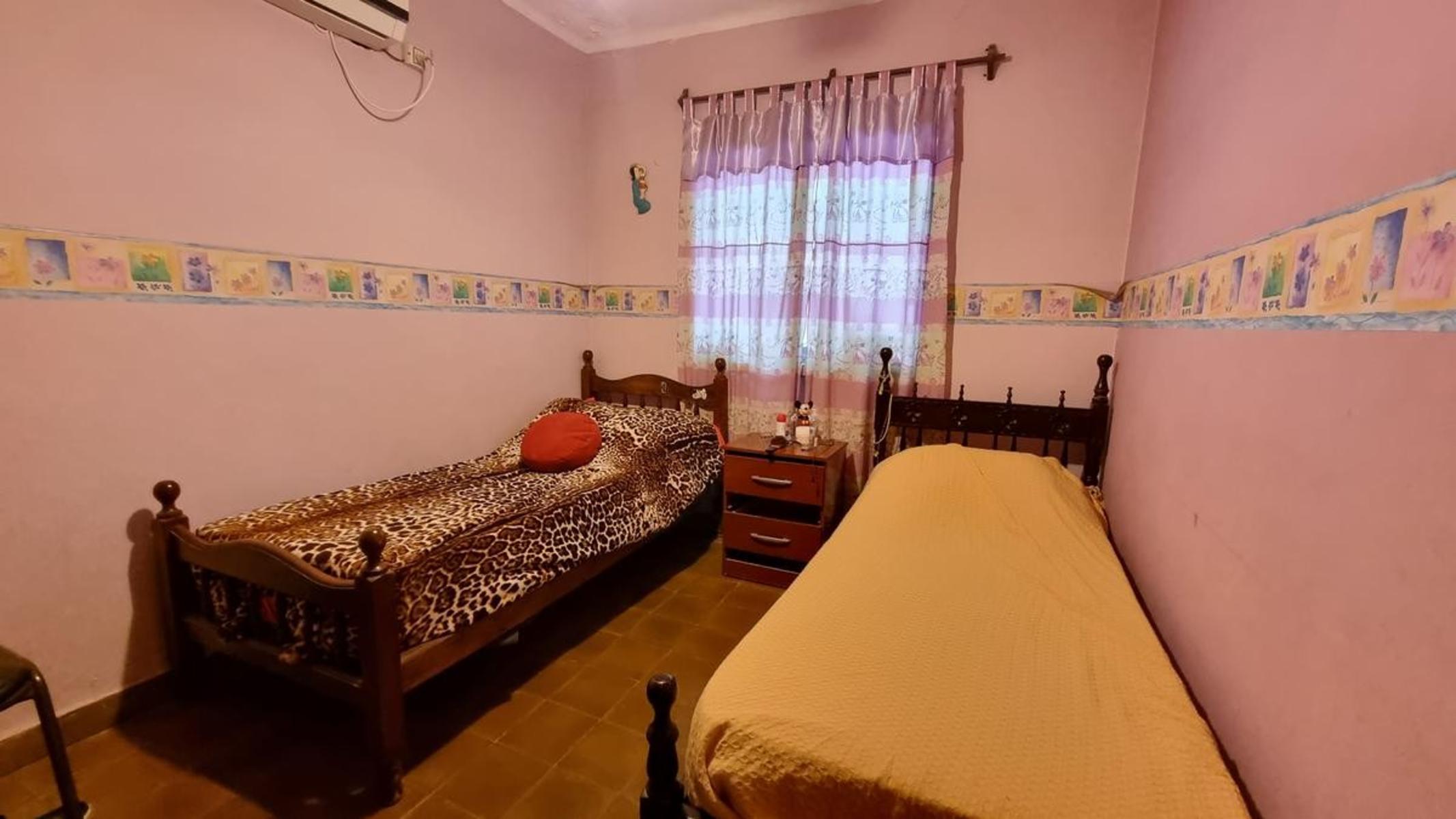 Casa de 5 dormitorios en Barrio San Martin