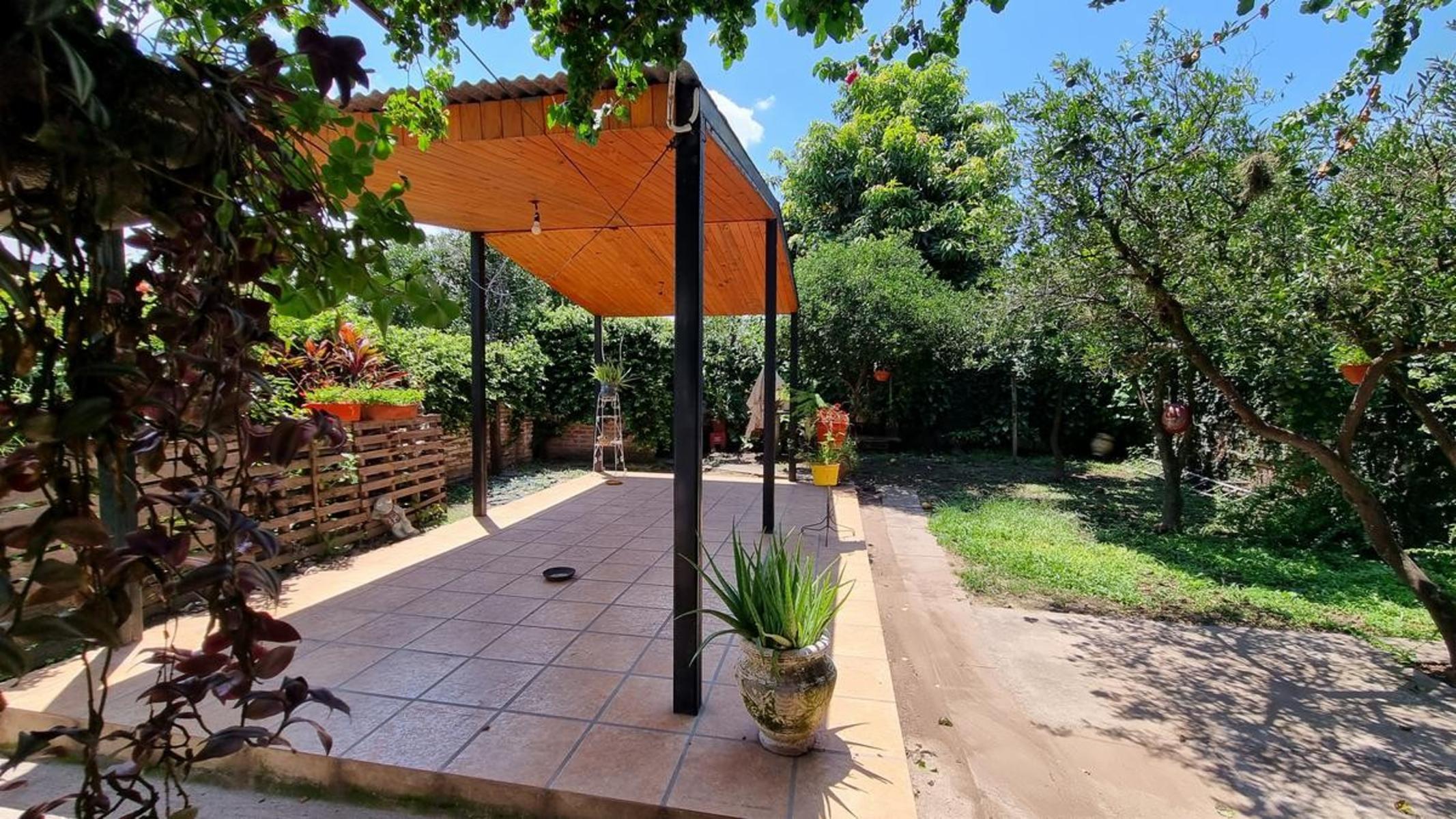 Casa de 5 dormitorios en Barrio San Martin — foto 4