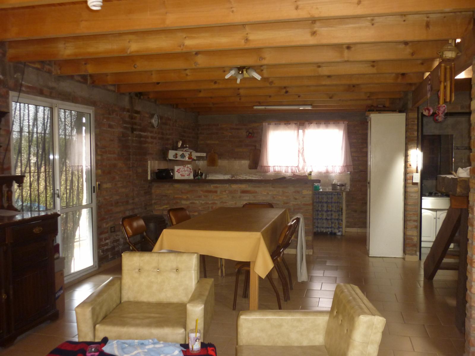 Casa de 6 amb. sobre lote propio. - 8