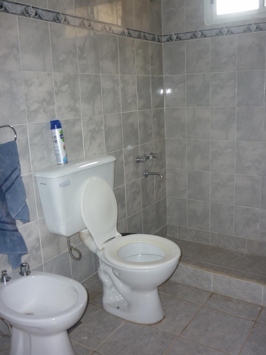 Casa de 6 amb. sobre lote propio. - 15