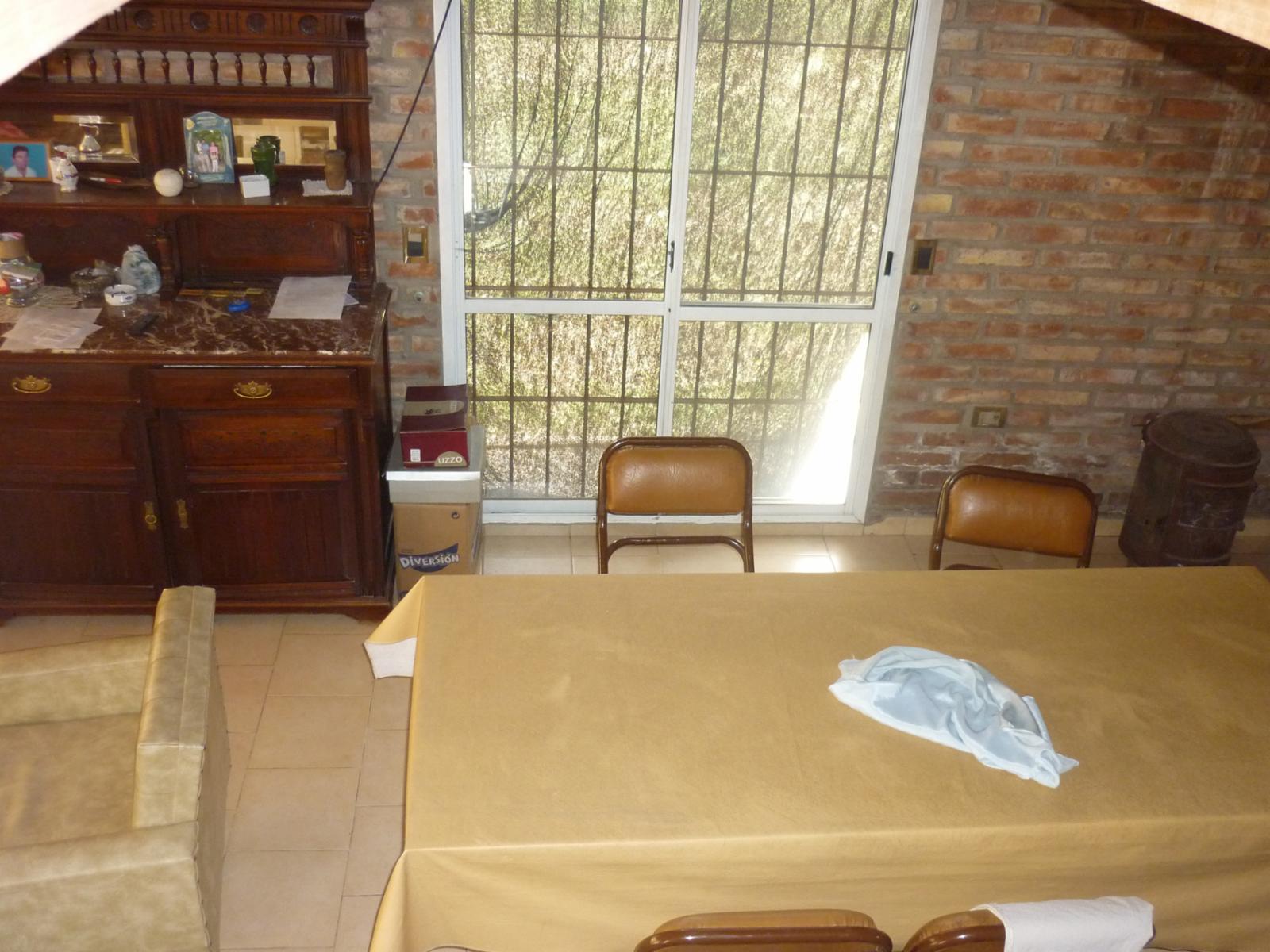 Casa de 6 amb. sobre lote propio. - 17