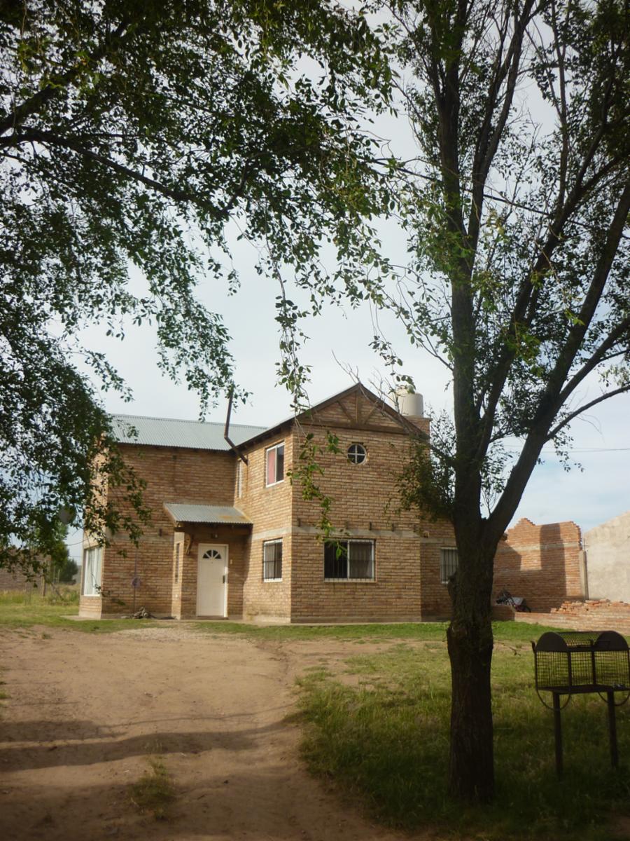 Casa de 6 amb. sobre lote propio. - 25