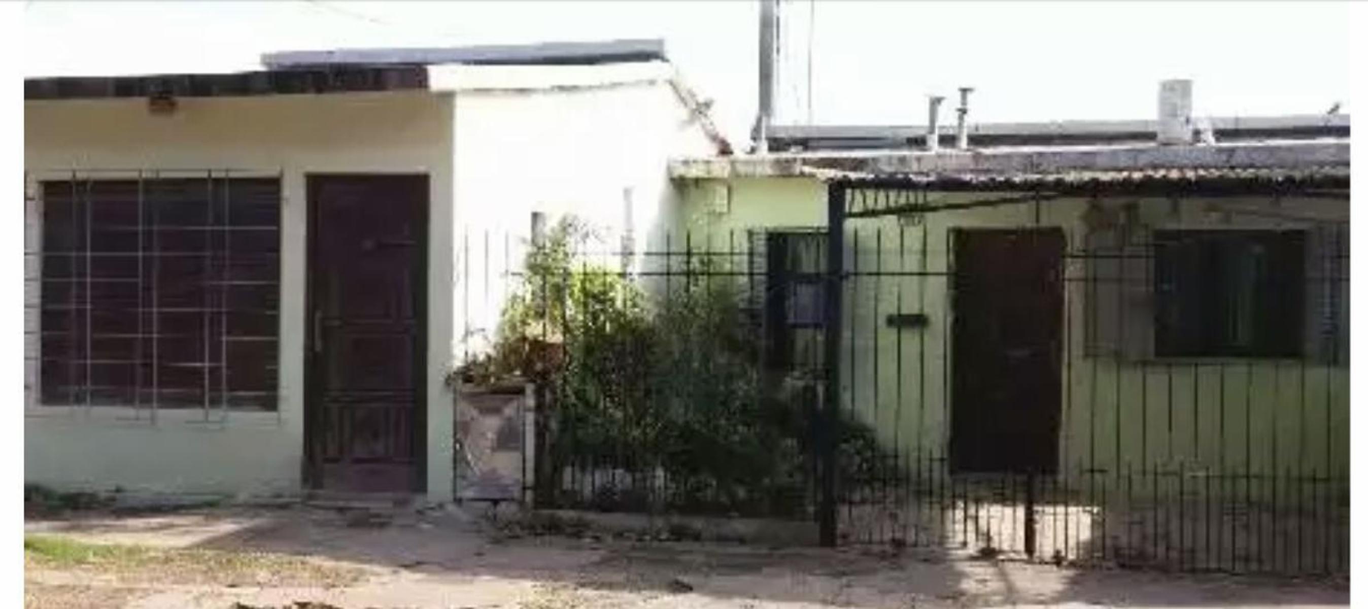 Casa de 3 amb. sobre lote propio.