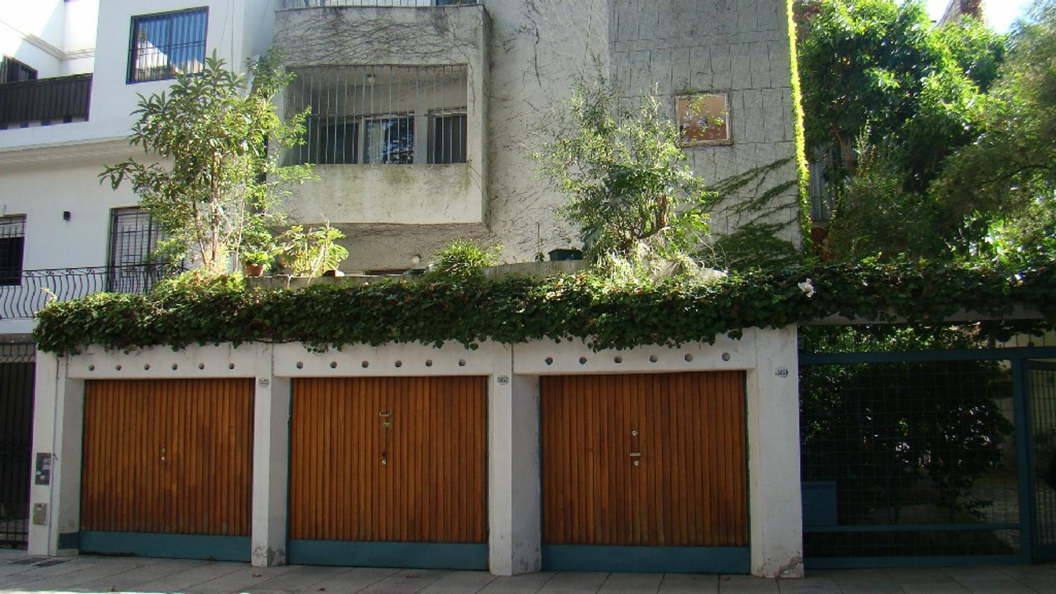 Duplex 6 amb/con dep./balcón terraza/parrilla y pileta.