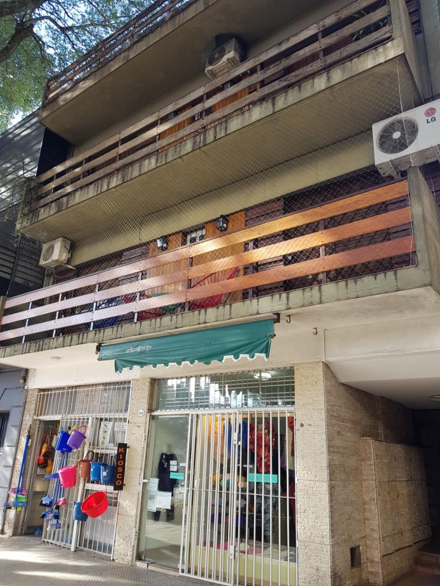 Departamento de 2 amb con terraza. POR ESCALERA. — foto 6