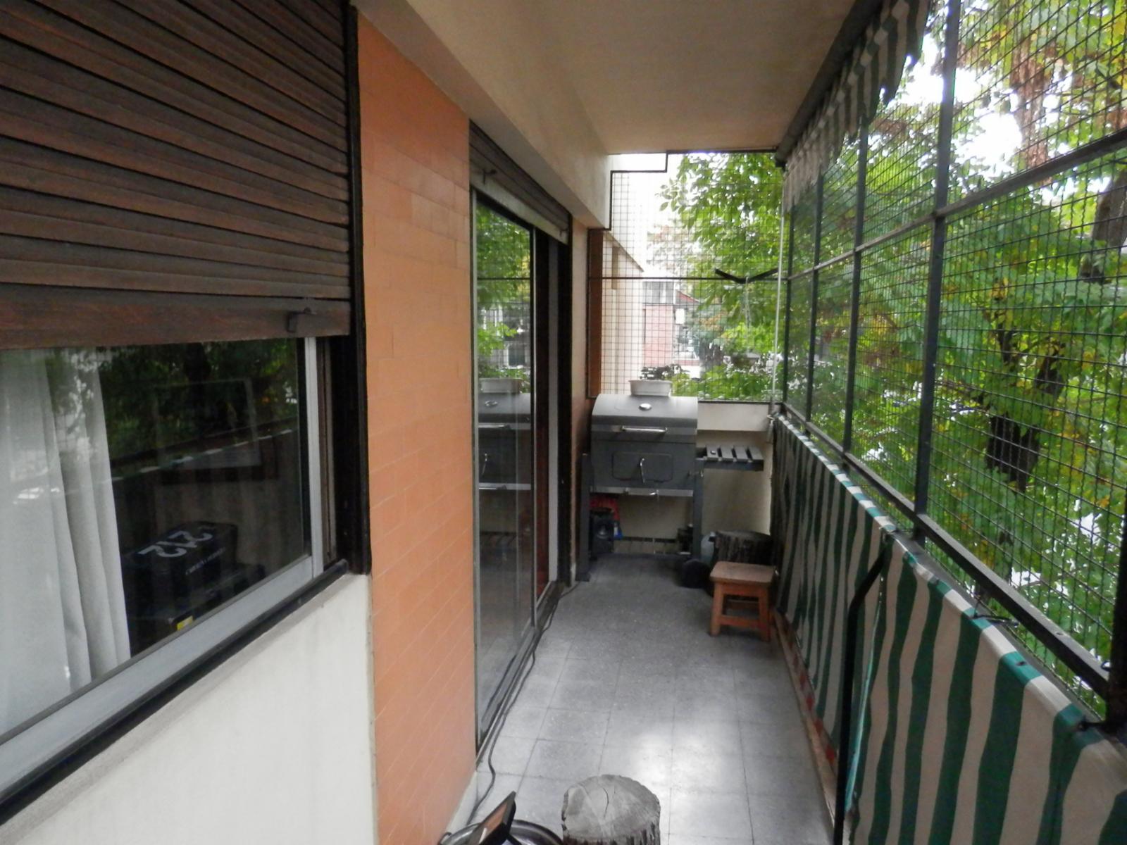 Departamento 2 amb. con balcón corrido. — foto 2