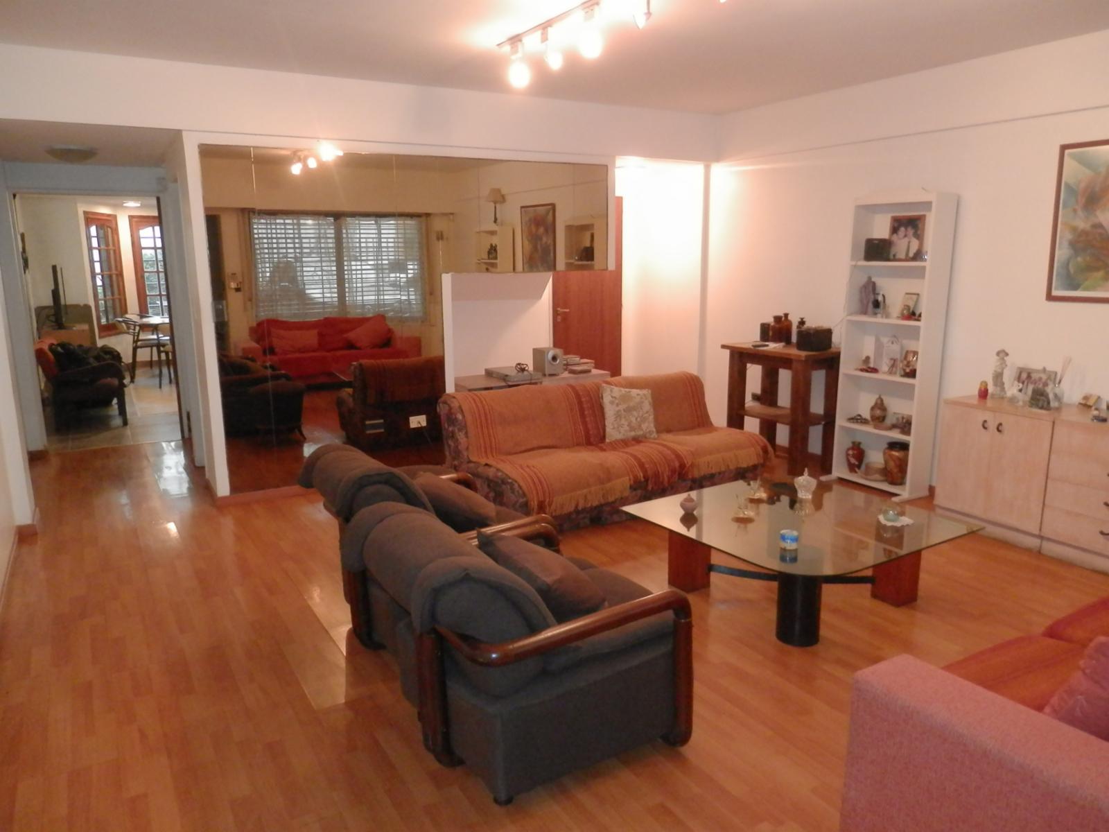 Casa de 5 ambientes con patio y terraza. — foto 5