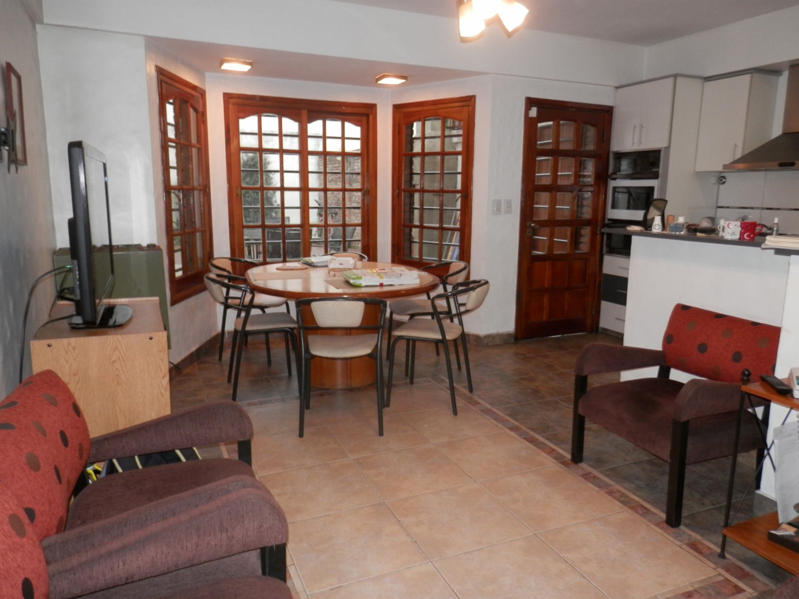Casa de 5 ambientes con patio y terraza. — foto 13