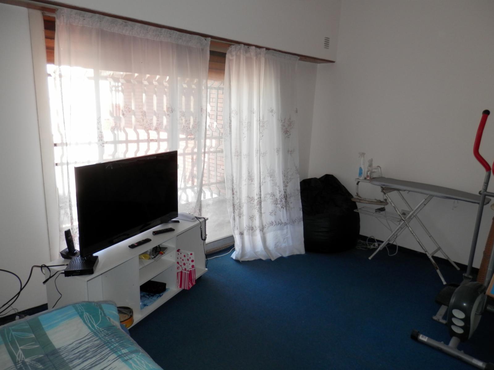 Casa de 4 amb sobre lote propio. - 28