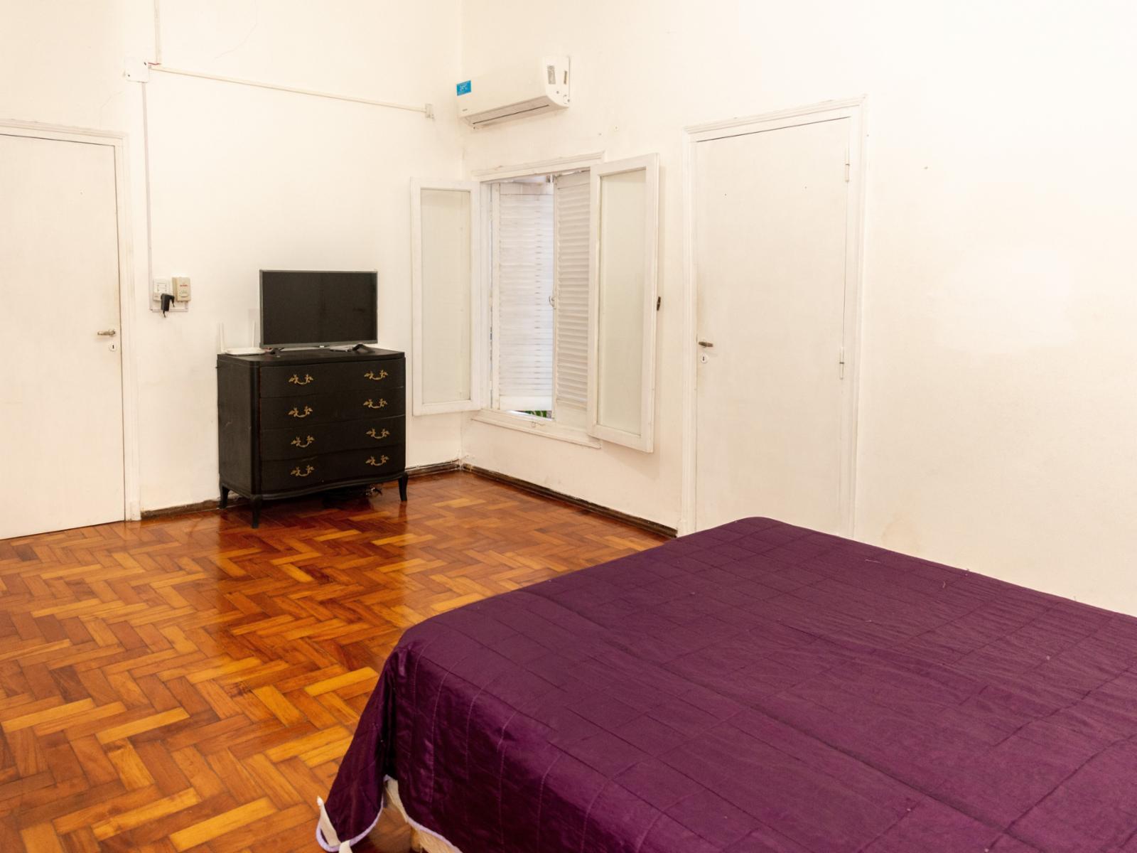 CASA CON 2 DORMITORIOS EN EL CENTRO DE SANTA FE — foto 4