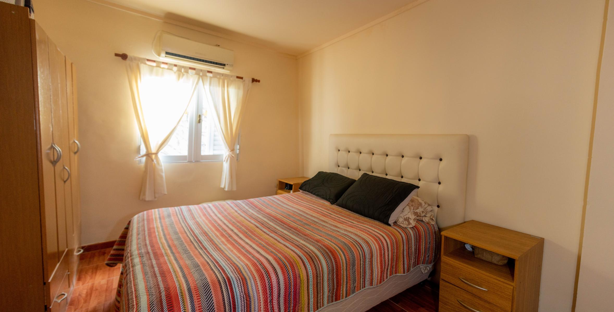 Se vende casa al frente con tres dormitorios en zona colegio Lourdes — foto 6