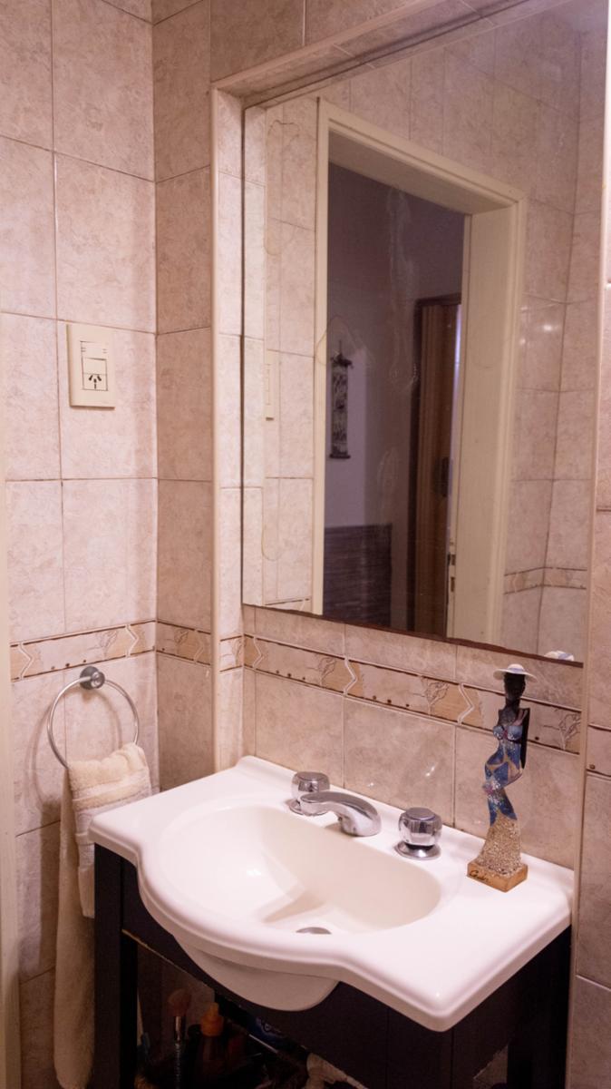 Se vende casa al frente con tres dormitorios en zona colegio Lourdes — foto 10