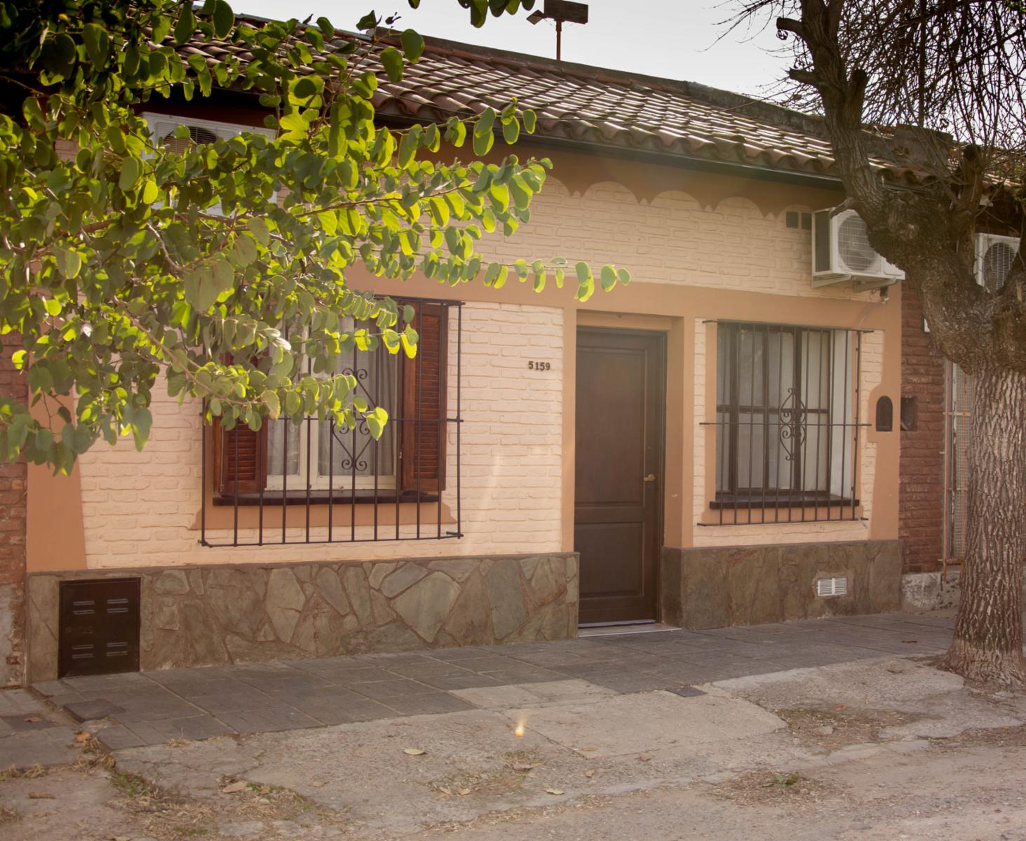 Se vende casa al frente con tres dormitorios en zona colegio Lourdes — foto 11