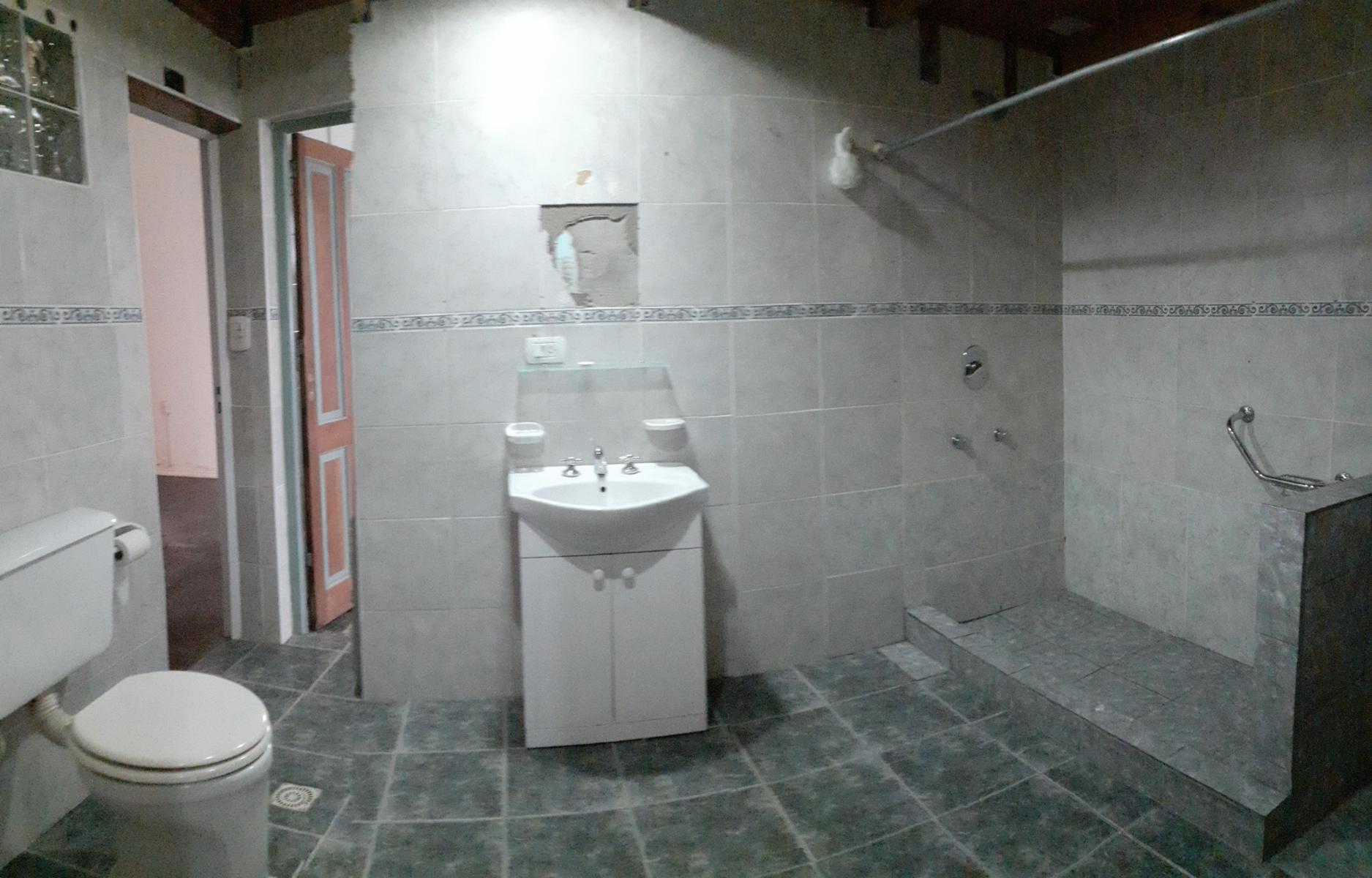 CASA CON DOS DORMITORIOS Y PATIO EN ZONA SUR SANTA FE — foto 6
