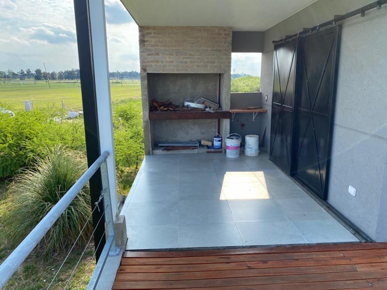 CASA A ESTRENAR FRENTE AL RIO AL LADO DE COUNTRY SOLARES DE PAUCKE. AUTOPISTA SANTA FE -ROSARIO — foto 3