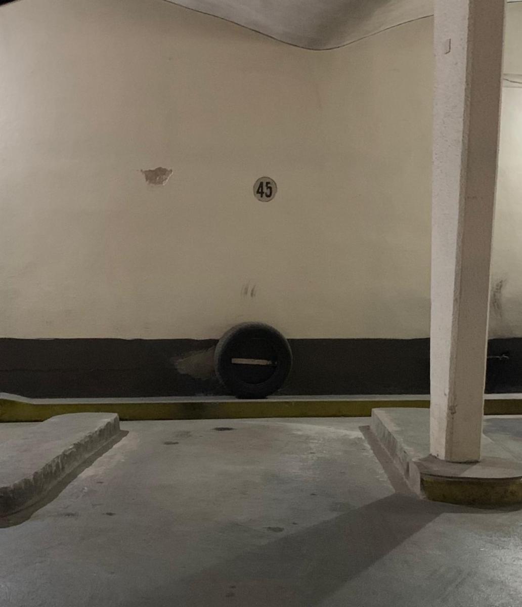 Venta De Cochera Comercial Adrogue Centro - 2