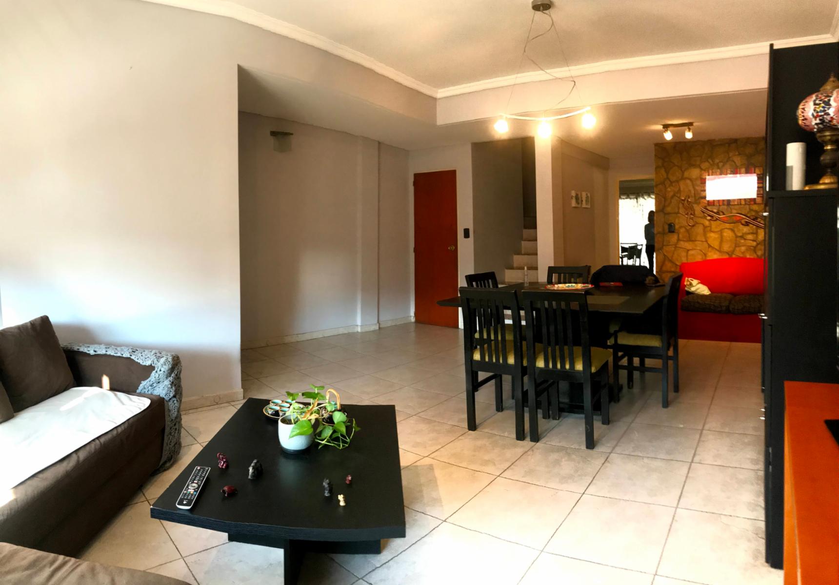 VENTA TRIPLEX 4 AMB LAS LOMITAS EXCELENTE UBICACIÓN — foto 3